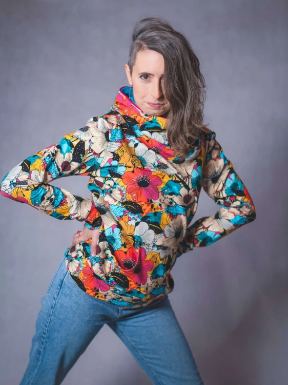 hoodie-kwiaty-z-konturem-s-m-1-box